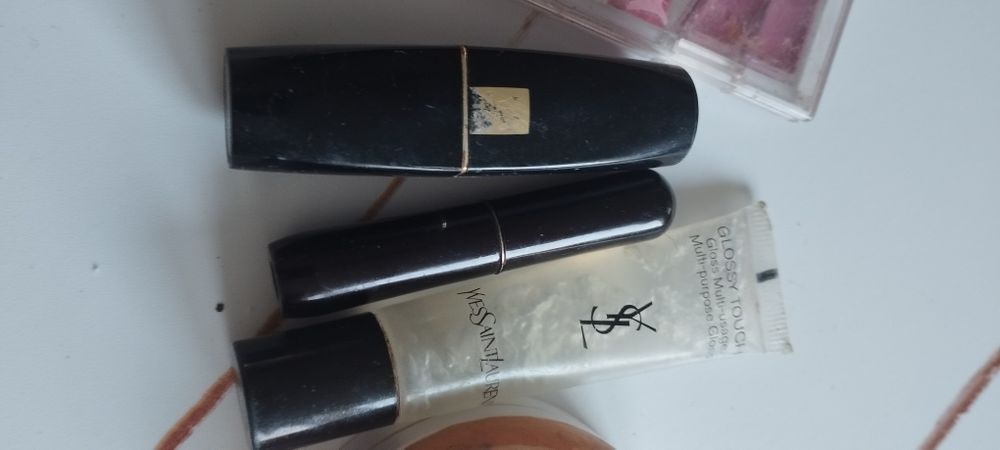 Lancome,YSL,La Roche .. kosmetyki
