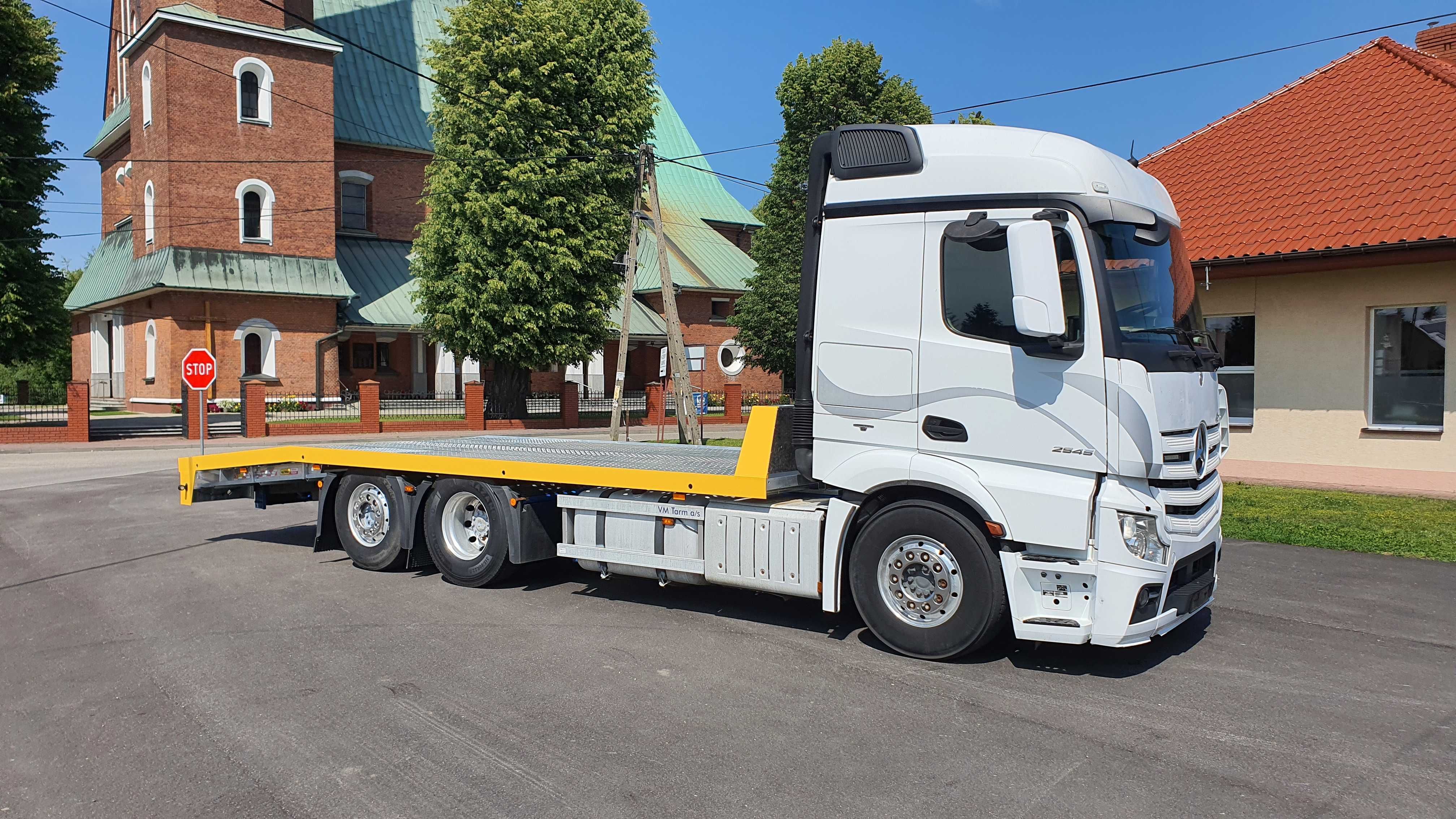 Zabudowa Laweta najazd pomoc drogowa MAN Mercedes Scania VOLVO Renault