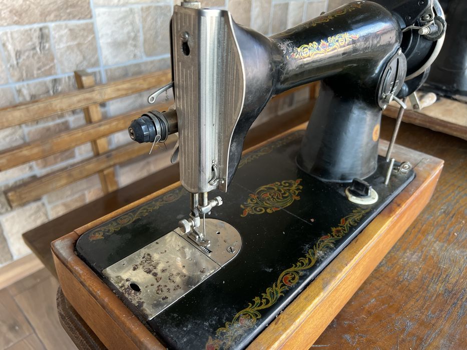 Швейна машинка подольського класу 2M-34 1976 р