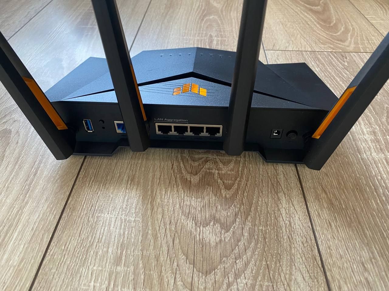 Маршрутизатор ASUS AX4200: Ідеальний Wi-Fi 6 роутер для вашого дому