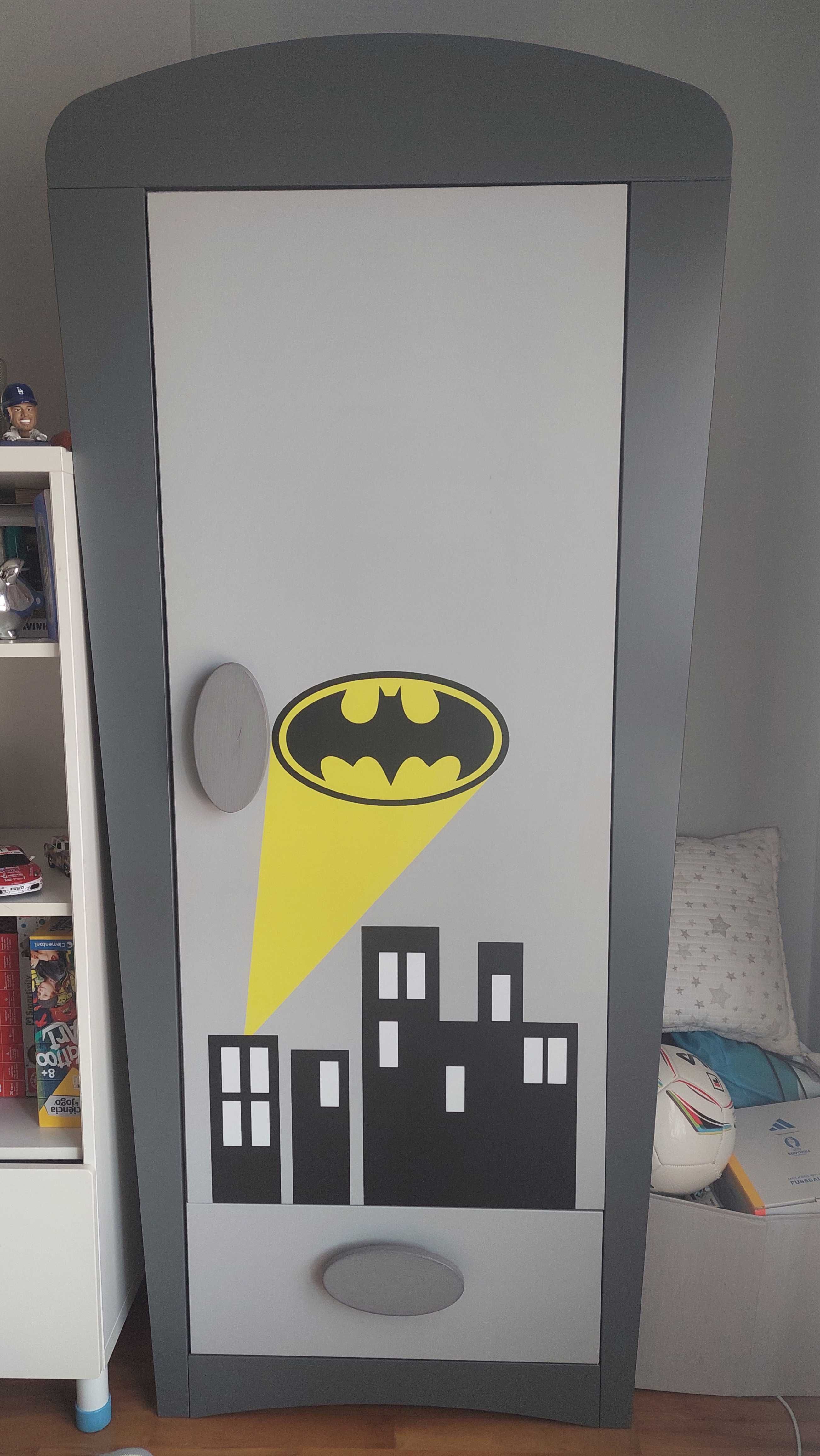 Roupeiro quarto de menino Batman