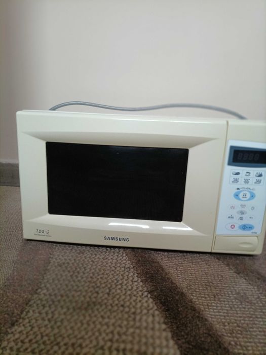 Kuchenka mikrofalowa Samsung