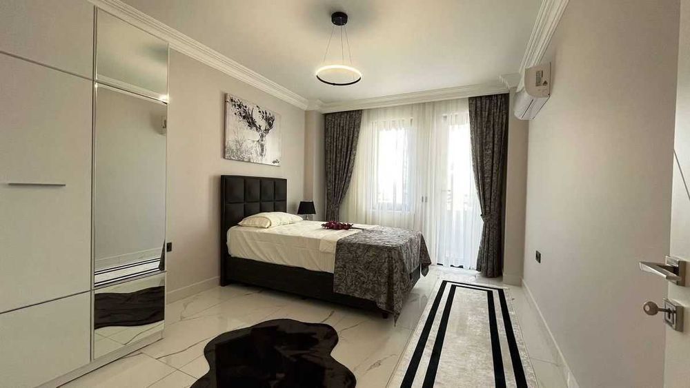 Просторная квартира 134м2 жилой комплекс 100м до моря Махмутлар Турция