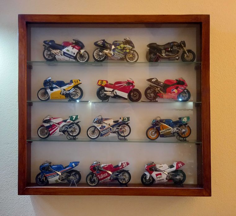 Motos modelismo escala 1/12