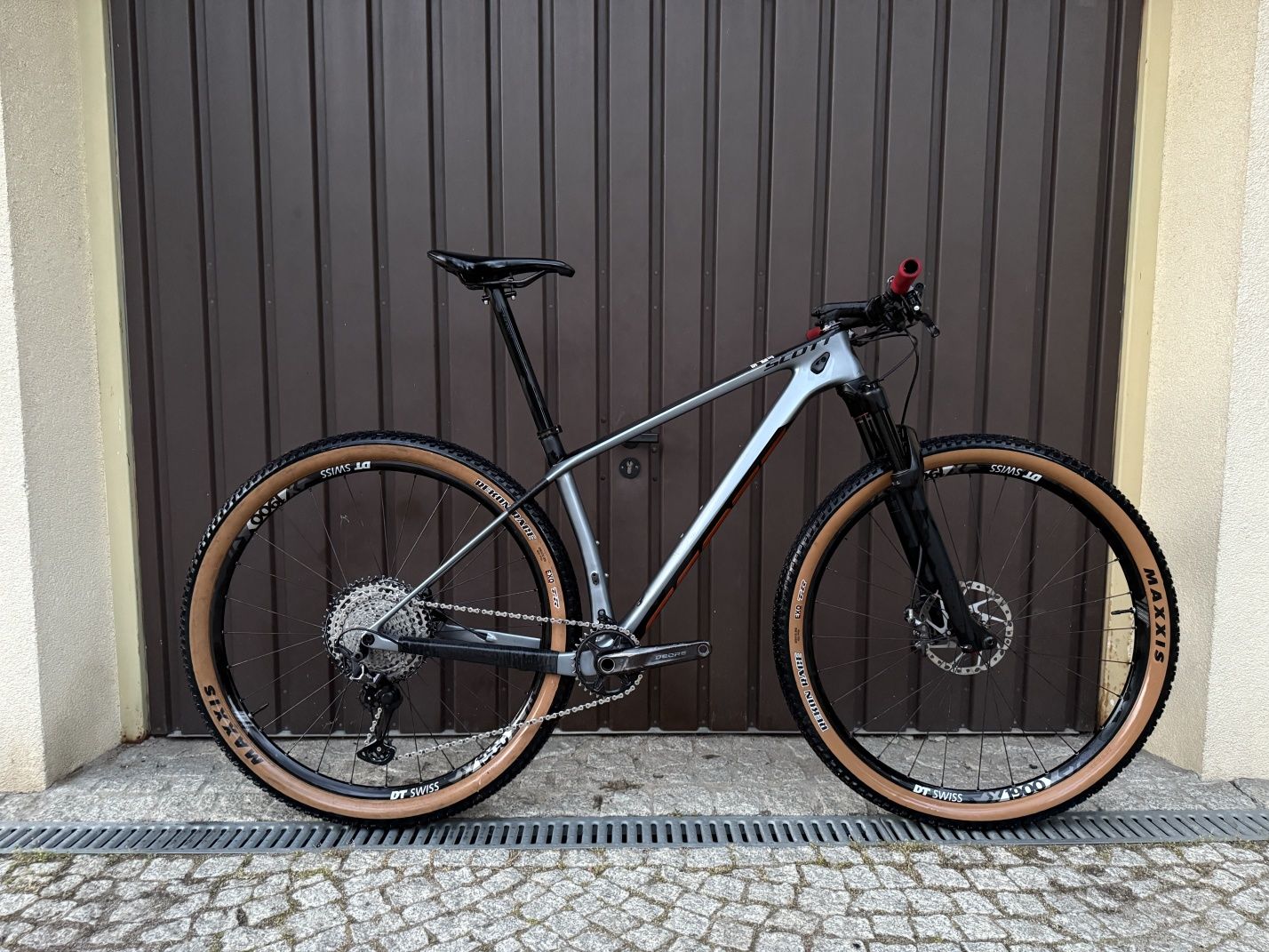 Scott scale 910 karbon xt