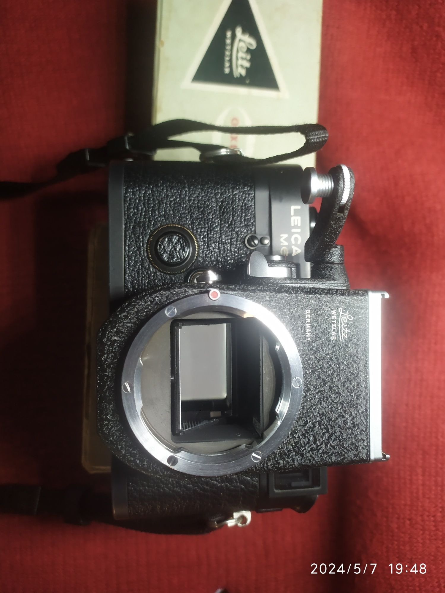 Продається пріставка к фотоапарату Leica m