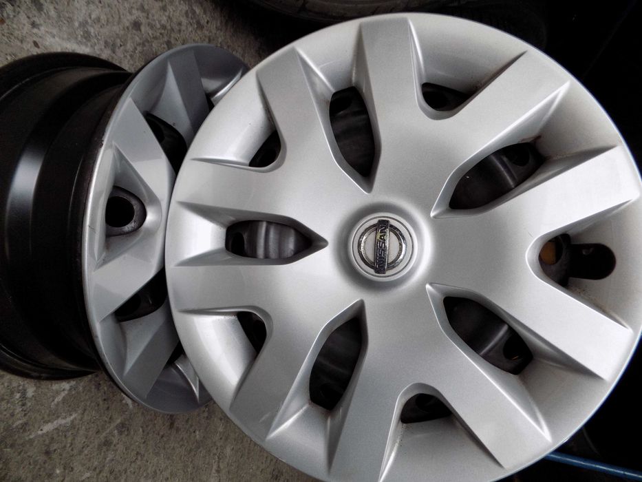 4 x Felgi stalowe z kołpakami NISSAN 16 5x114,3 Juke,Qashqai