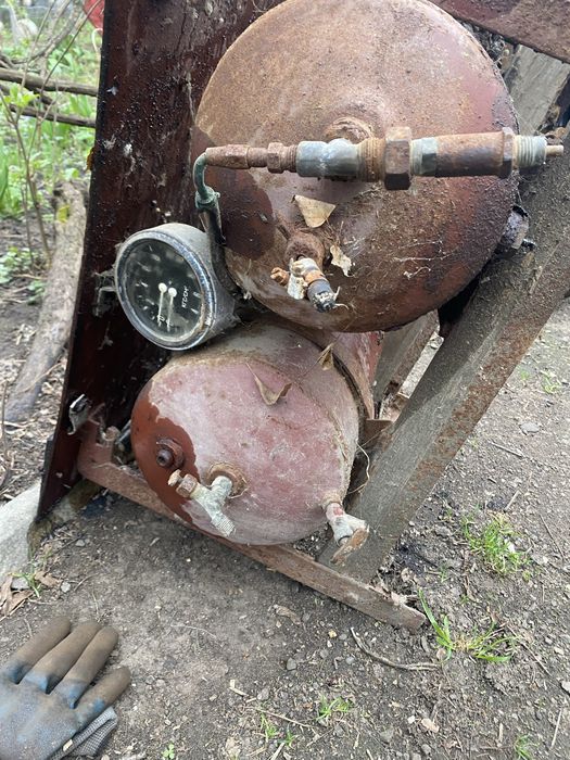 Ресивери до компресора 2 штуки