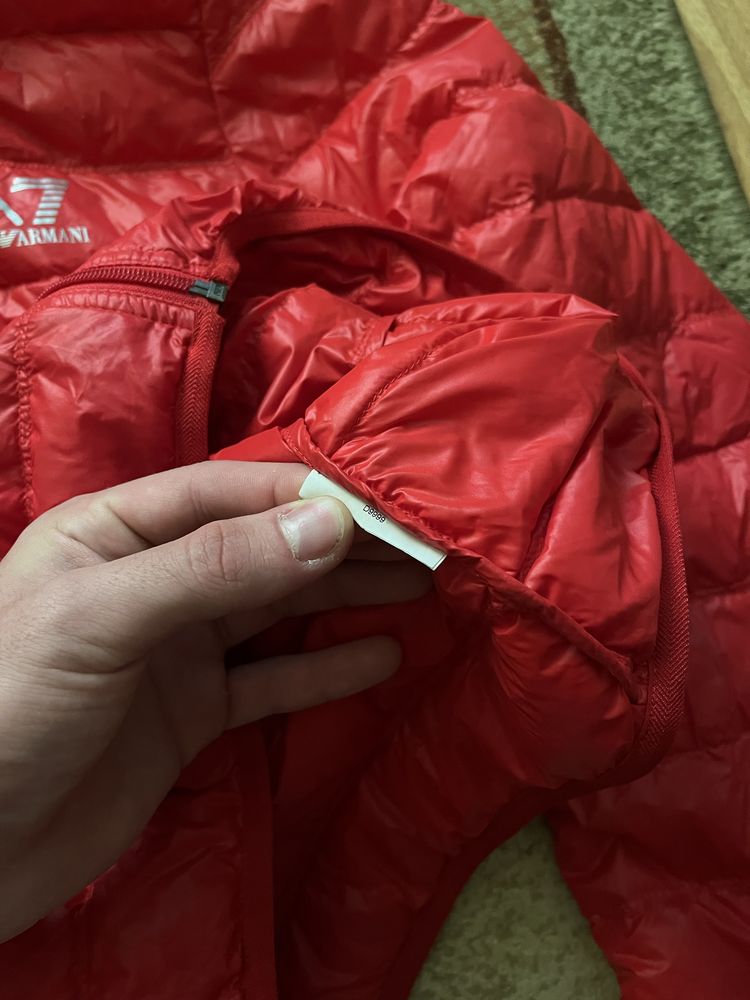 Куртка emporio armani ea7
