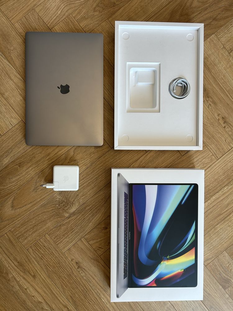 MacBook Pro 16 A21141
