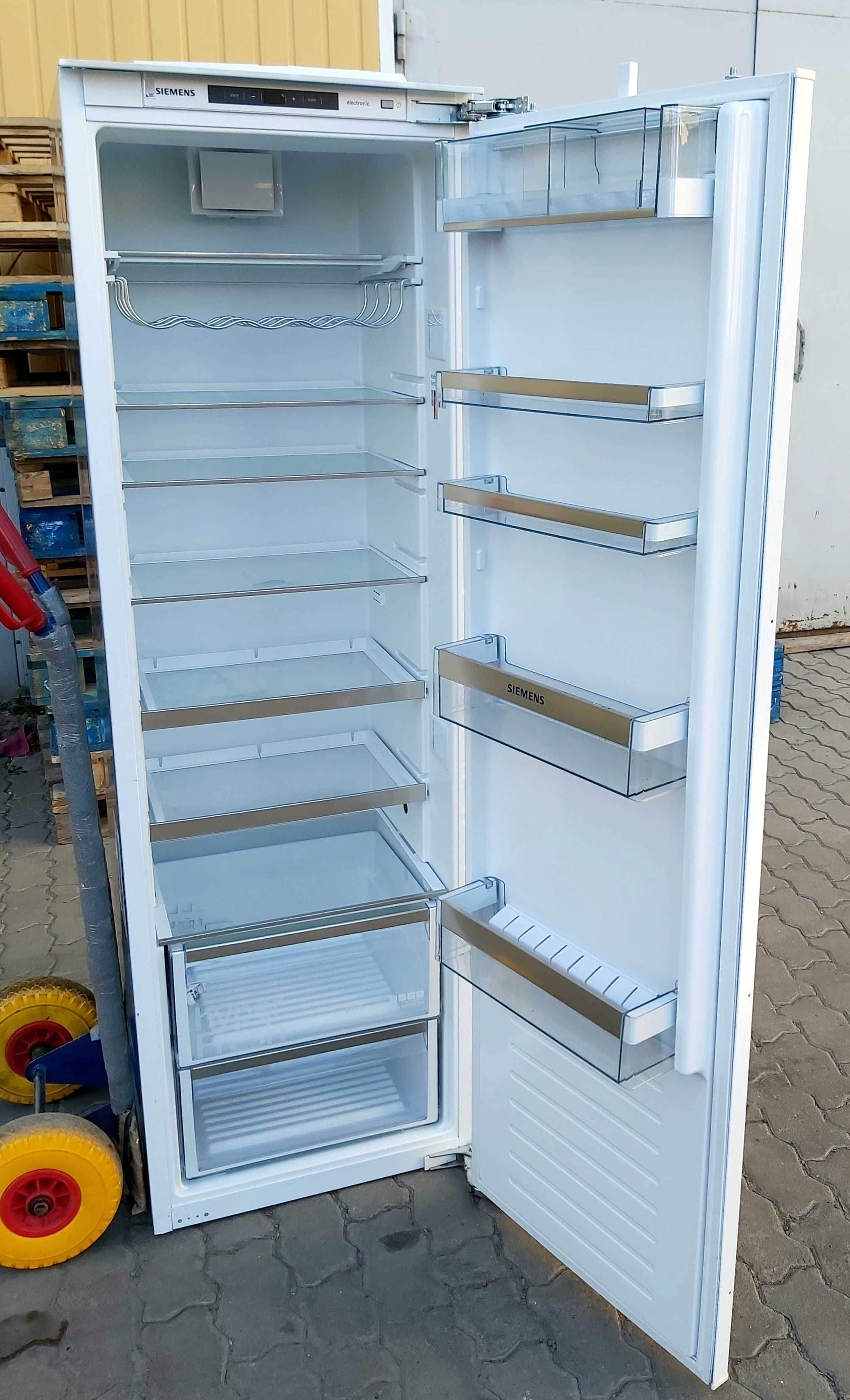 Вбудований холодильник з зоною свіжостi Siemens Q500 KI81RAD30 б/в
