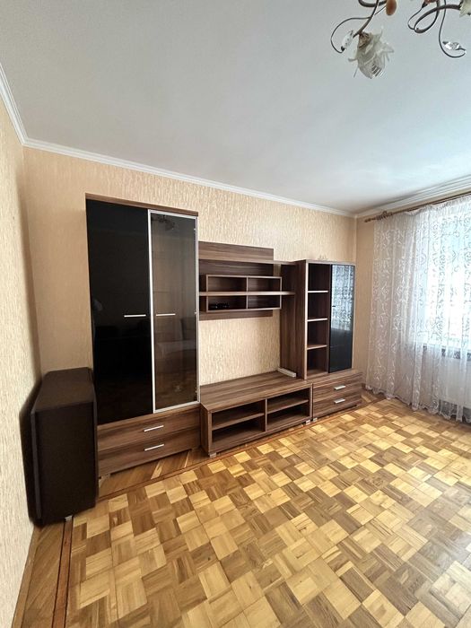 3к квартира, АГВ,меблі, 2 поверх,цегла