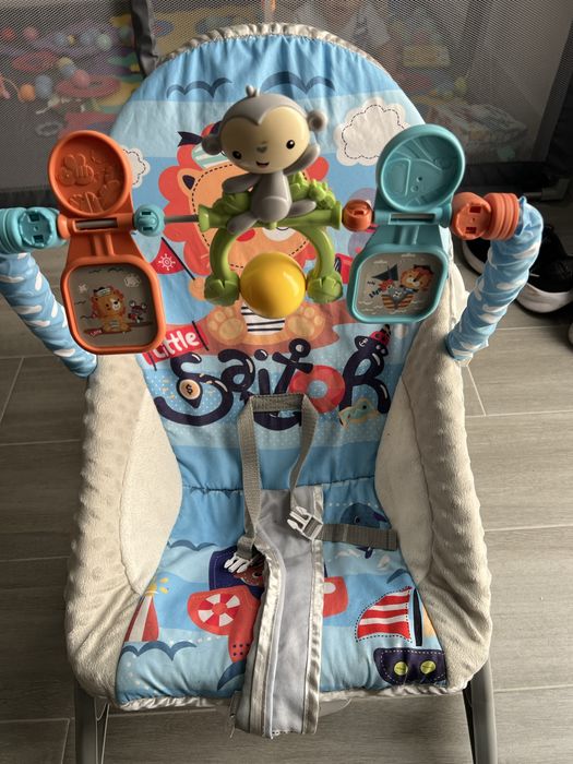 Cadeirinha de bebê + almofada de troca