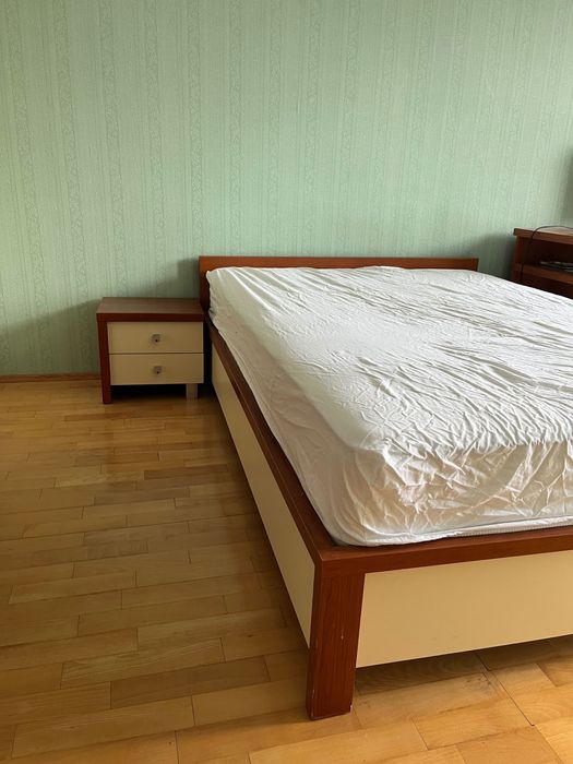 Komplet mebli sypialnia (łóżko+szafa+ nocne+regał)