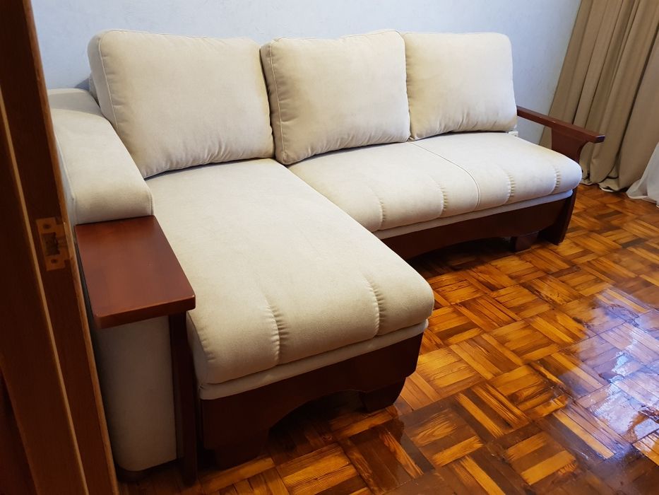 Перетяжка меблів.ремонт