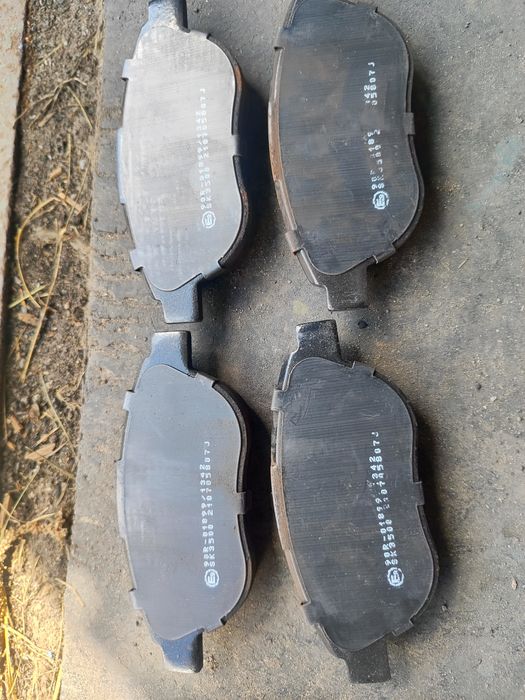 Колодки тормозные передние LPR на Geely EMGRAND EC7 RV