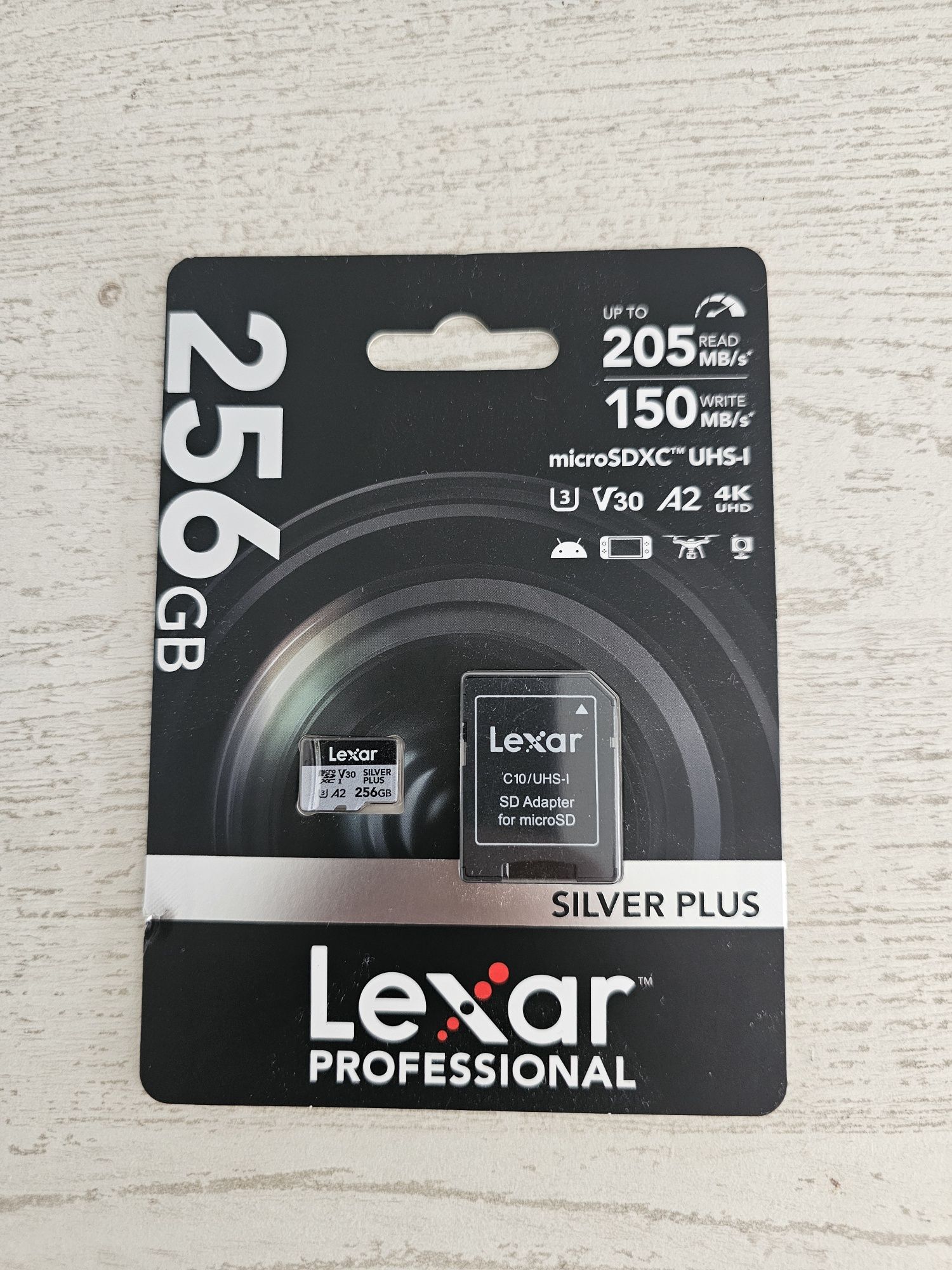 Lexar 256GB microSDXC Silver Plus