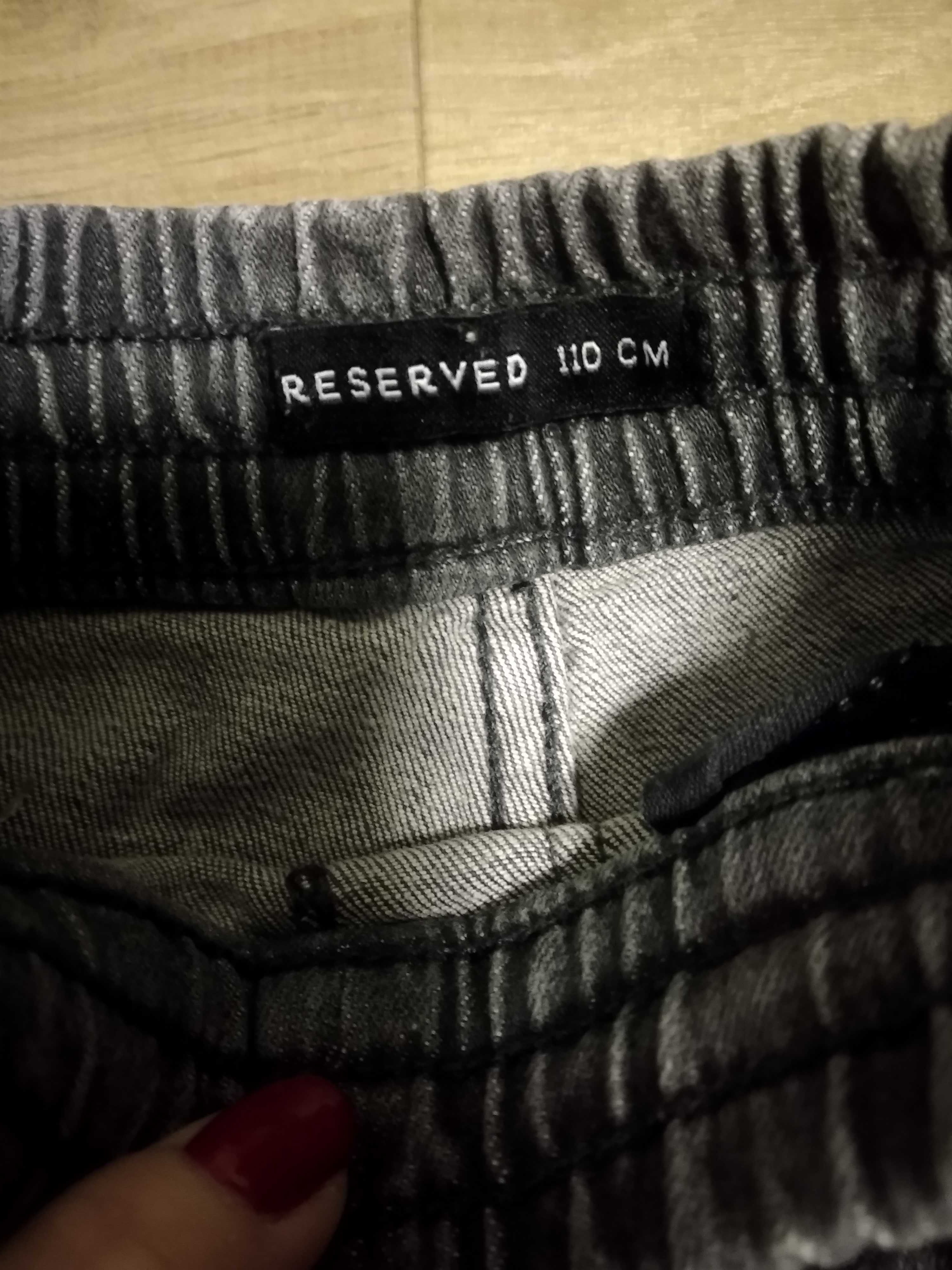 Spodnie jeansy joggery Reserved 120 szare 51015 zielone 110