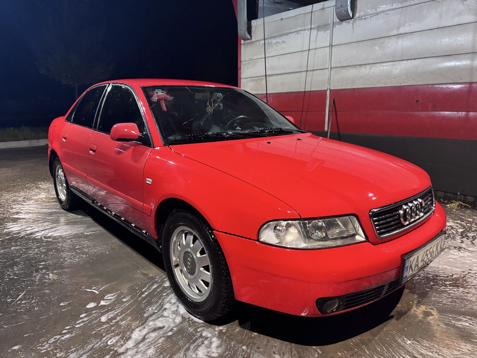 Продам Ауди а4 б5
