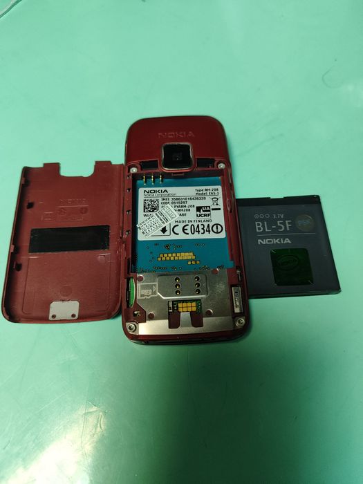 Смартфон Nokia E65-1