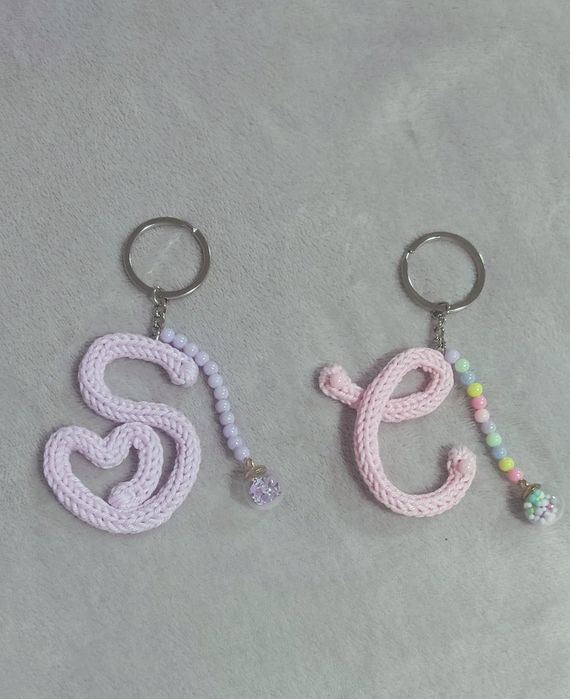 Porta-chaves em tricotin