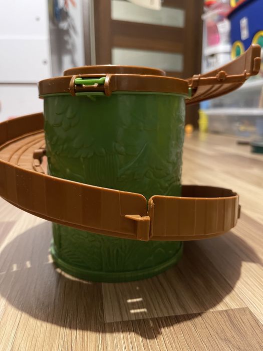 Thomas and Friends, zjeżdżalnia, tory