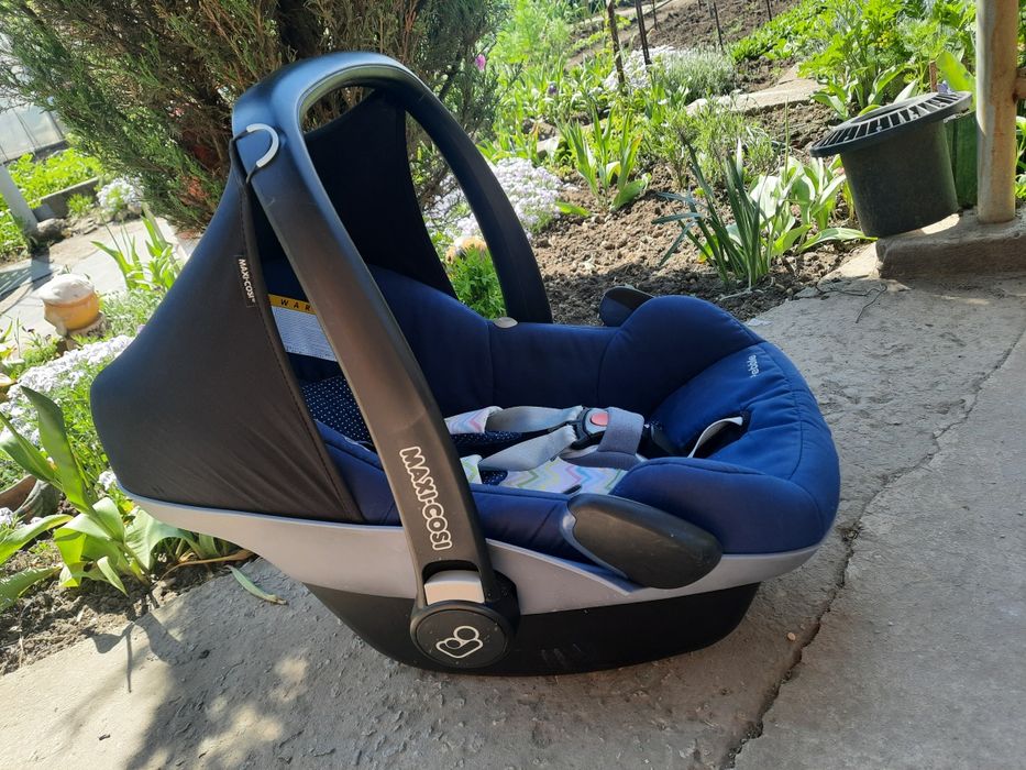 Детское автокресло