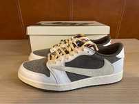 Jordan 1 Retro Low OG SP Travis Scott Reverse Mocha EU.39