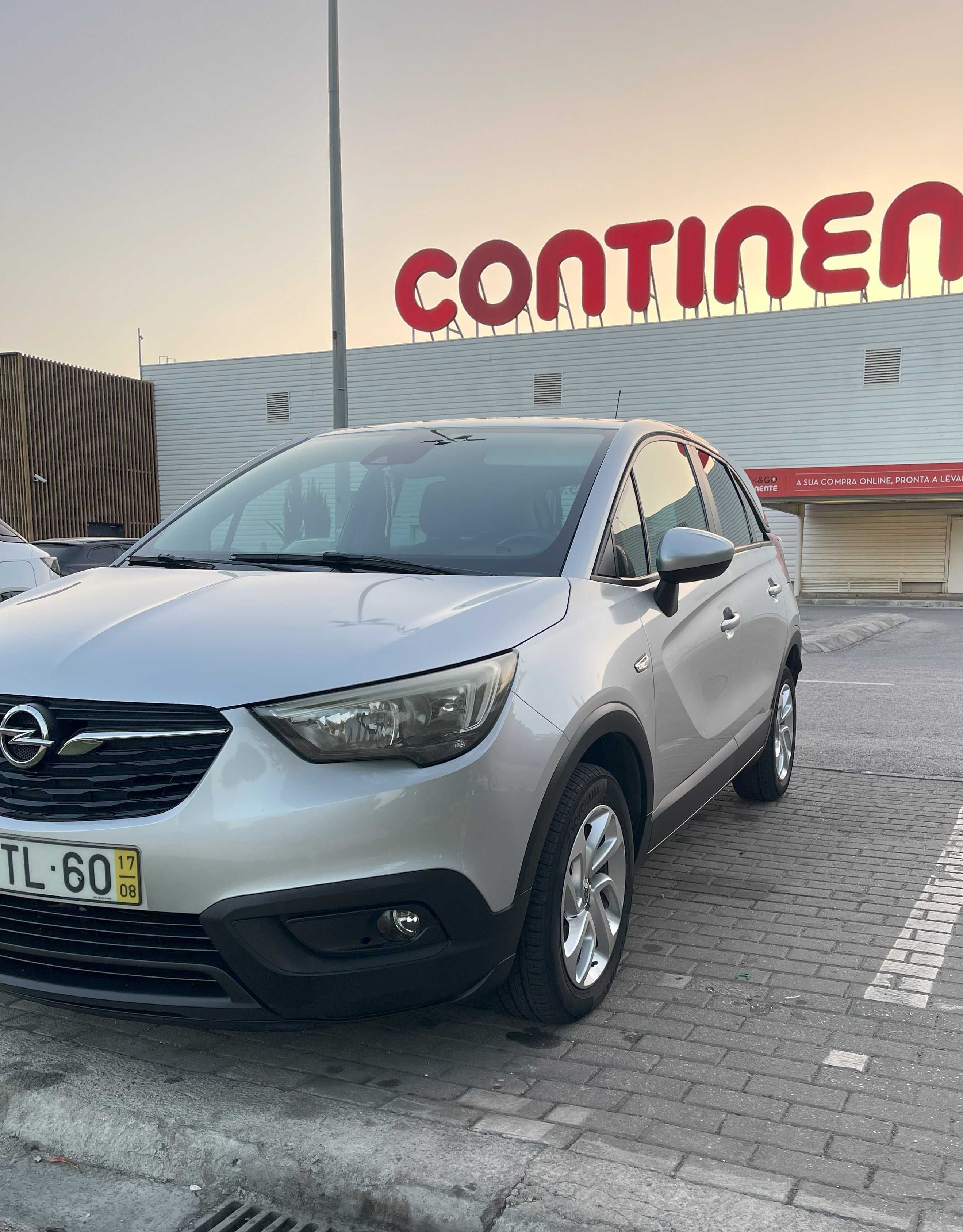 Opel Crossland X, 2017