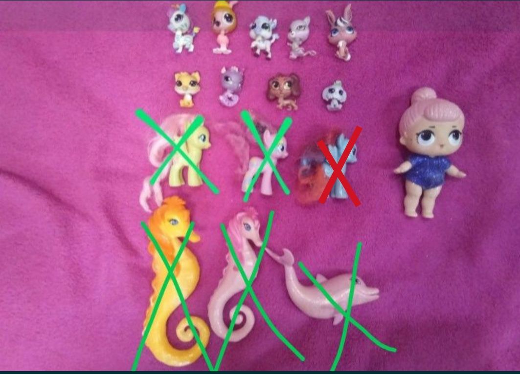 Мелкие игрушки: Lps, кукла лол, пони