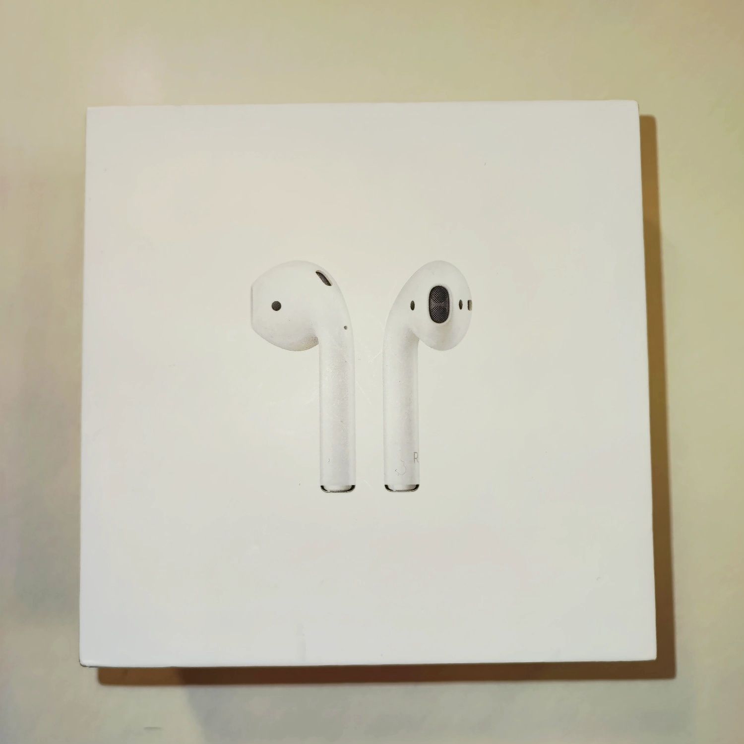 Навушники ОРИГІНАЛ Apple AirPods 2 with Charging Case (MV7N2AM/A)