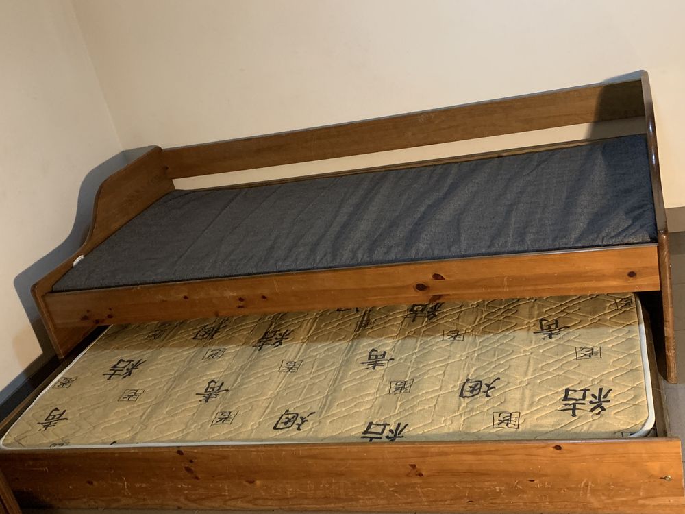 Cama de solteiro com gavetão com cama extra