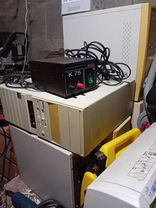 Recolho sucata e  todo tipo de metais