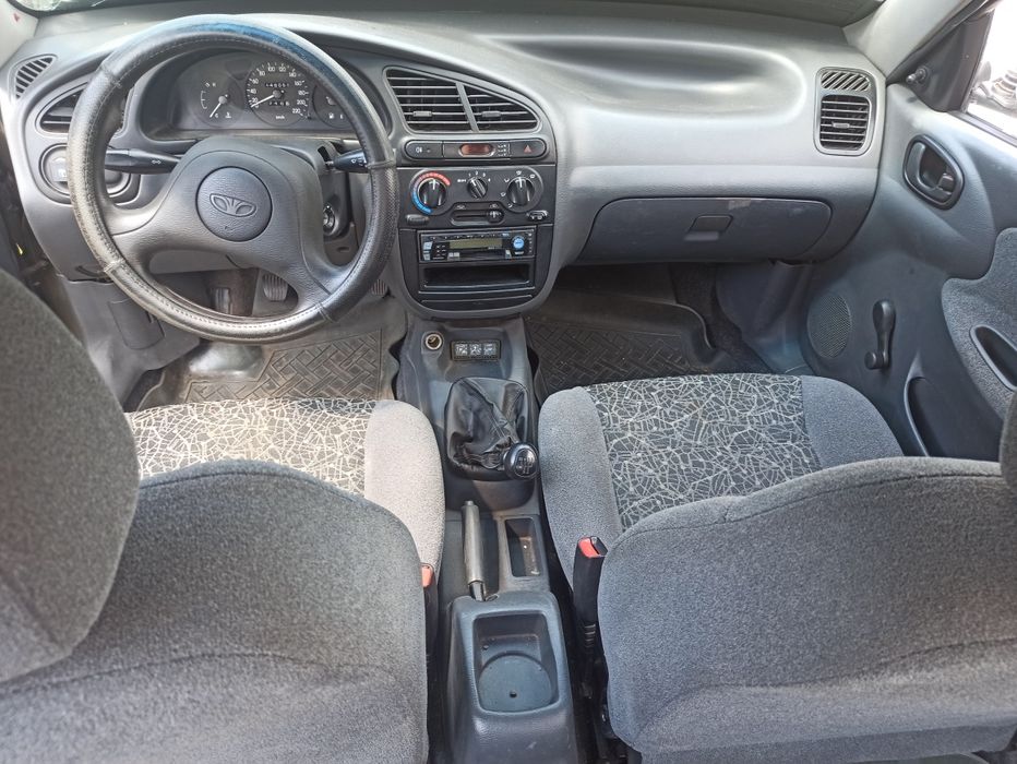 Салон, део ланос Daewoo Lanos