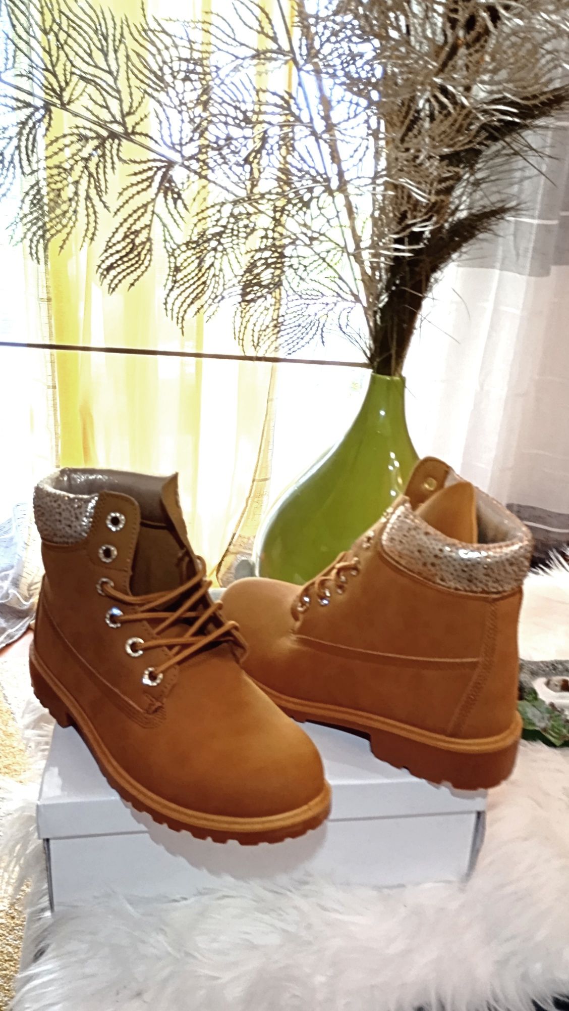 Bota Camel para senhora