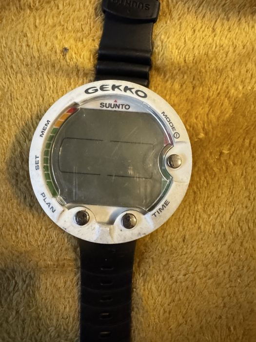 Zegarek - komputer nurkowy suunto