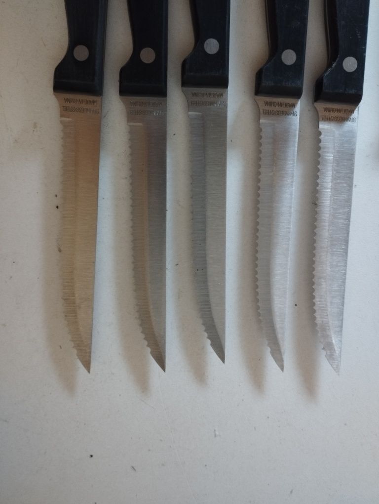 Zestaw noży Amazon basics