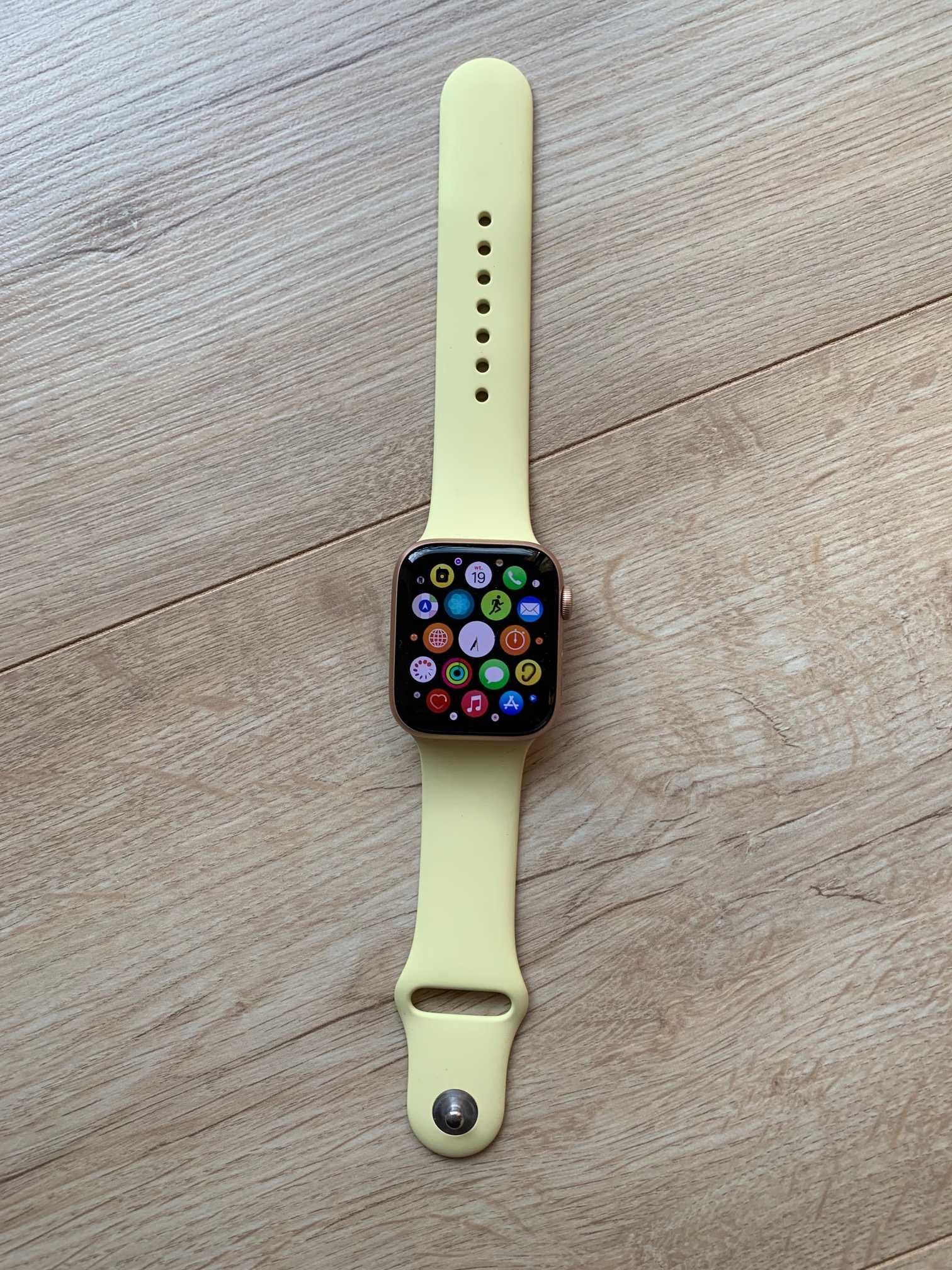 APPLE Watch 5 Cellular 44mm (Złoty z opaską sportową + dwie gratis