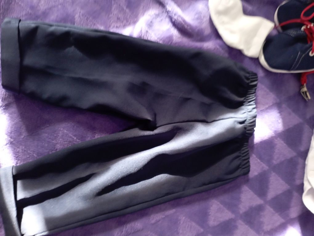 Elegancki strój chłopięcy r.74