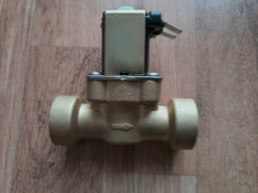 Zawór normalnie otwarty 1/2" 12V