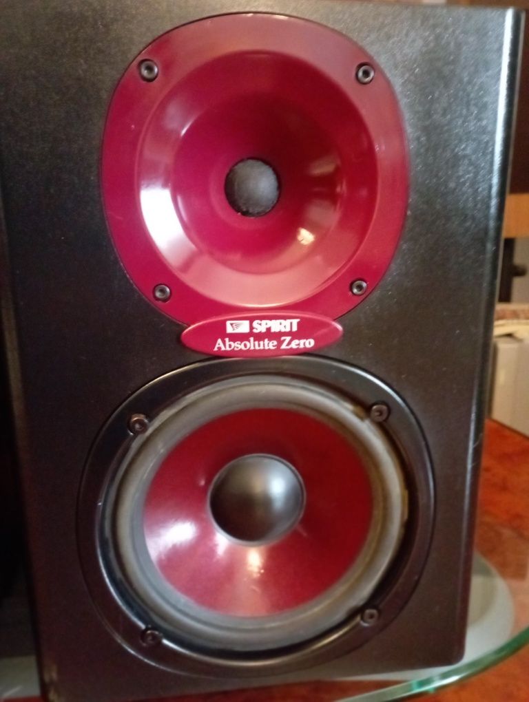 Colunas monitoras Spirit absolut zero