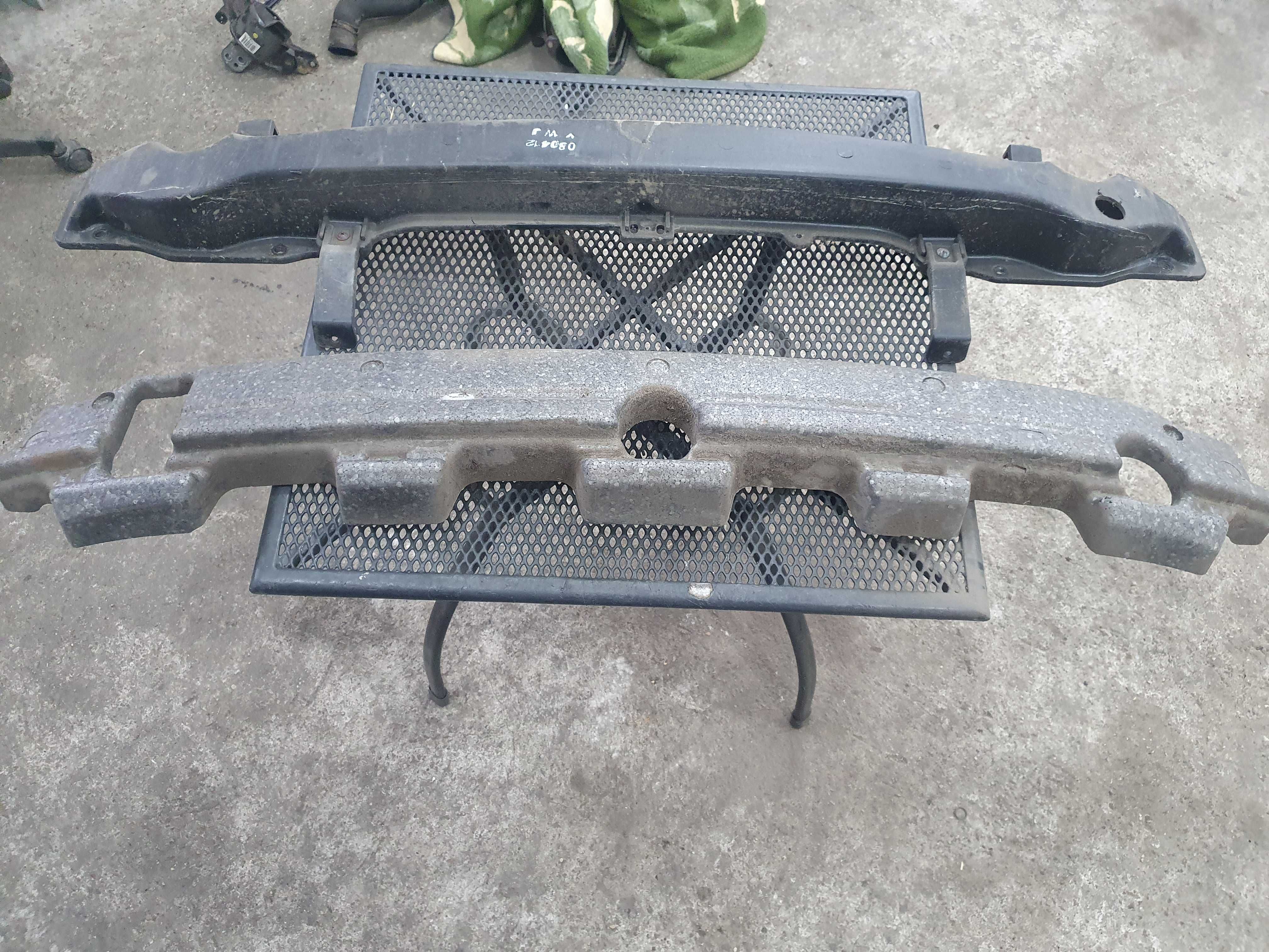 Belka pod zderzak tył tylny absorber Hyundai i30 cw kombi 2008 r kpl
