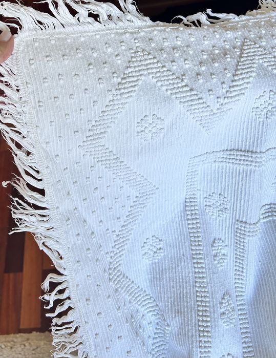 Colcha de linho Coroa de Rei
