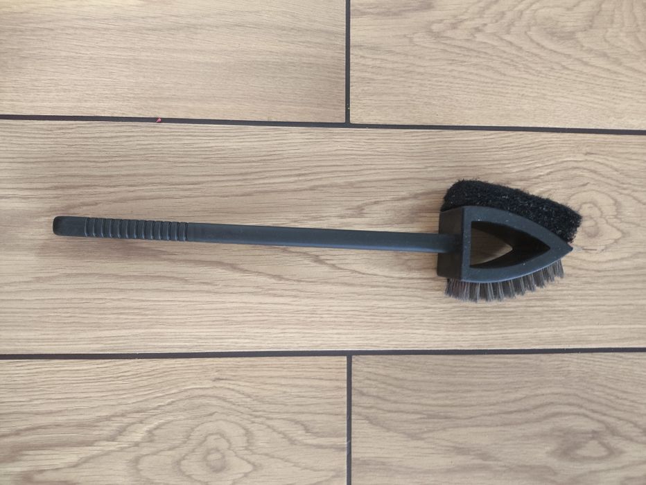 Szczotka drapak czyścik do grilla