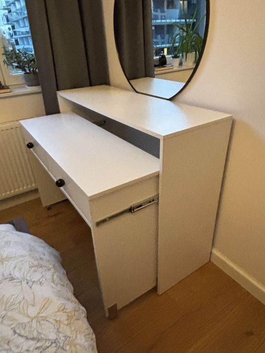 2w1 toaletka i wysuwane biurko 40 cm szer praca z domu konsola