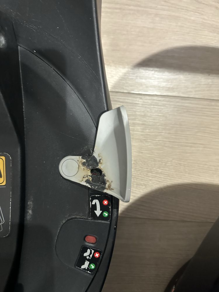 Fotelik Maxi Cosi 360 z bazą FamilyFix 360
