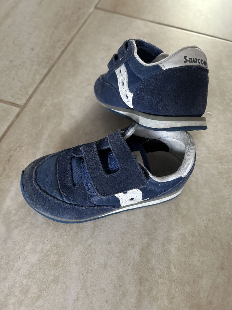 Adidasy dzieciece chlopięce r 25