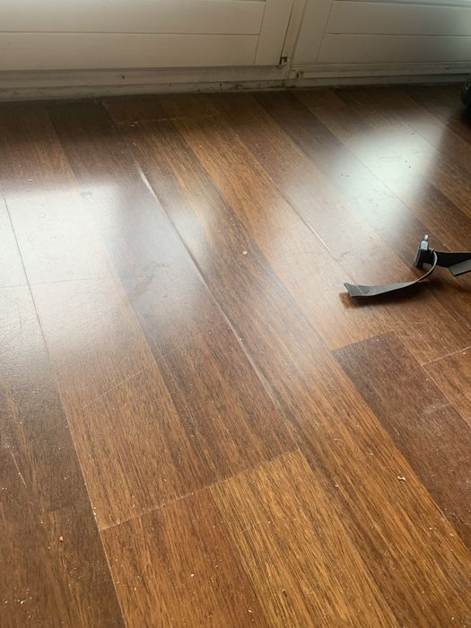 Oddam za darmo stare panele 30 m2 firmy Classen