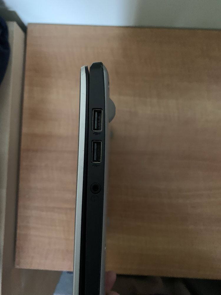 Ideapad Lenovo 180° de inclinação