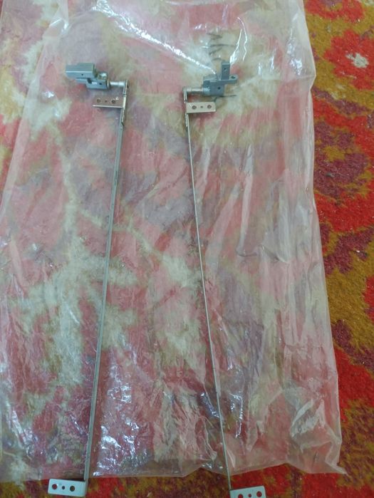 Продам петли на ноутбук ASUS